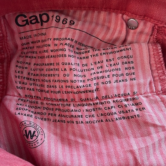 GAP 1969 Resolution Slim Straight Red - Picture 6 of 7